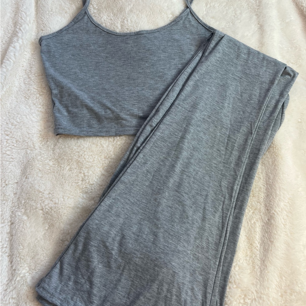 Matching grey flare pants and tank top set!